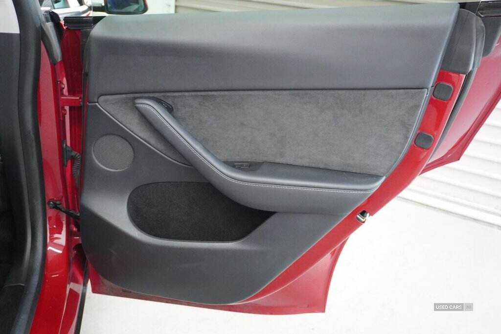 Mar 2022 TESLA Model Y Long Range AWD 5dr Auto