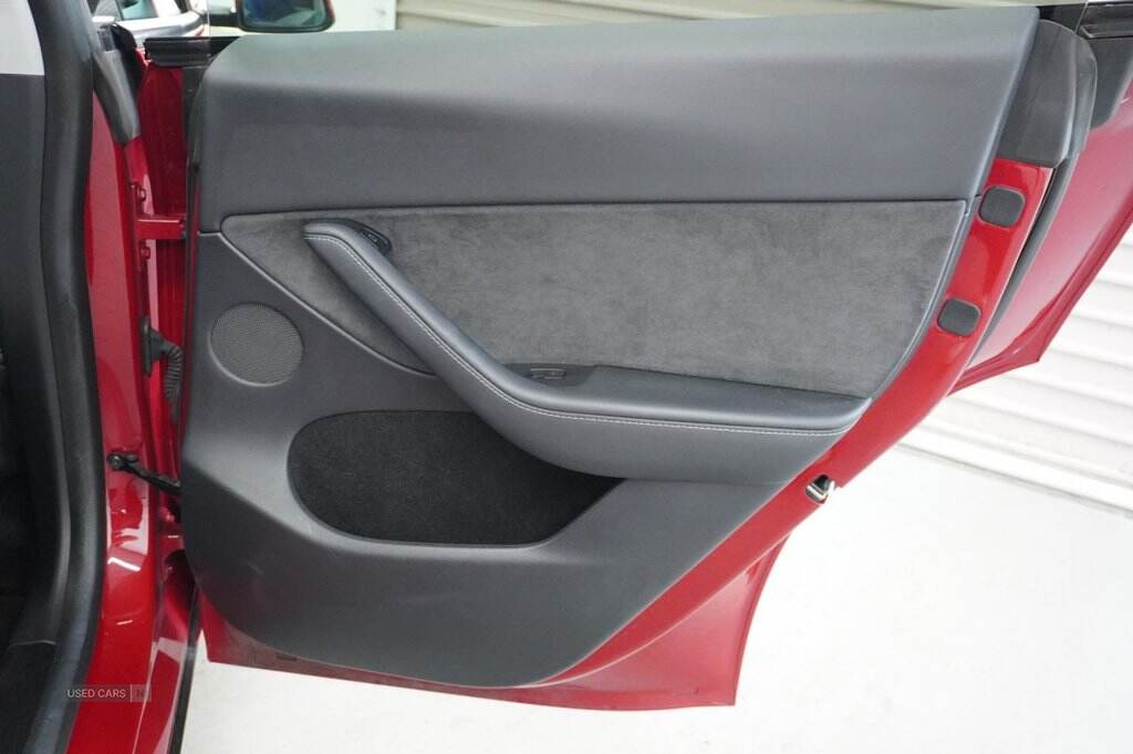 Mar 2022 TESLA Model Y Long Range AWD 5dr Auto