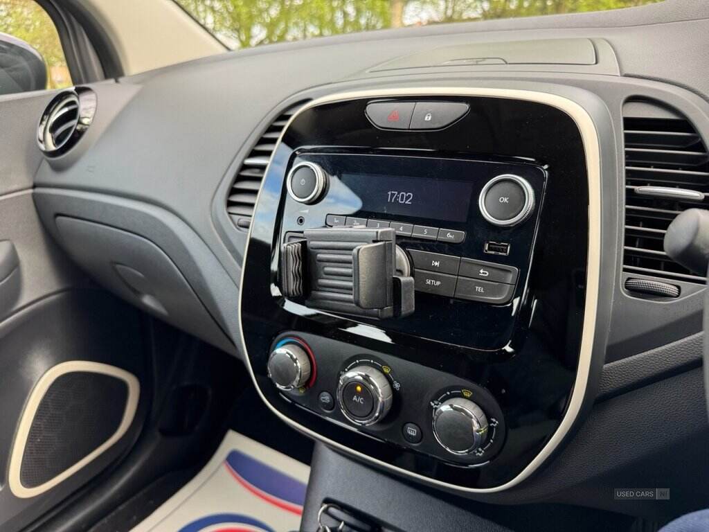 Sep 2019 Renault Captur 0.9 TCE 90 Play 5dr