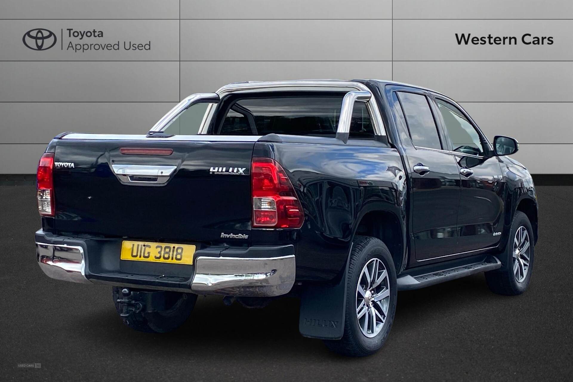 Apr 2019 Toyota Hilux Invincible D/Cab Pick Up 2.4 D-4D