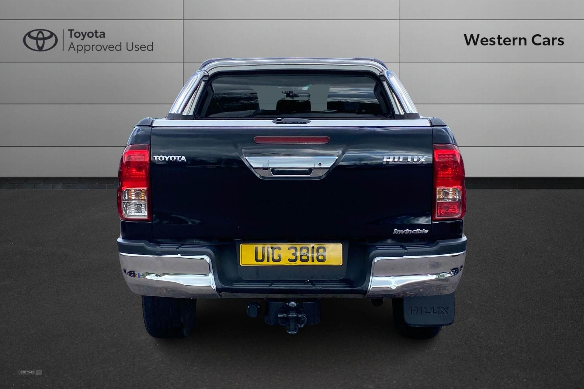 Apr 2019 Toyota Hilux Invincible D/Cab Pick Up 2.4 D-4D