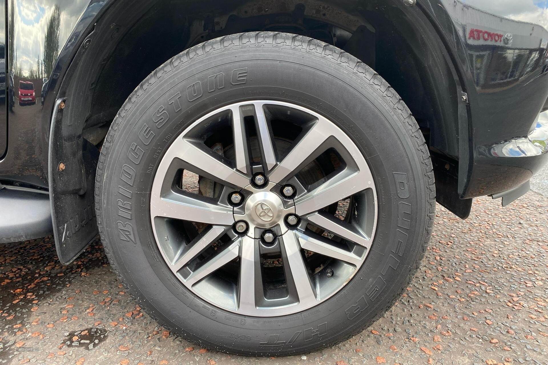 Apr 2019 Toyota Hilux Invincible D/Cab Pick Up 2.4 D-4D