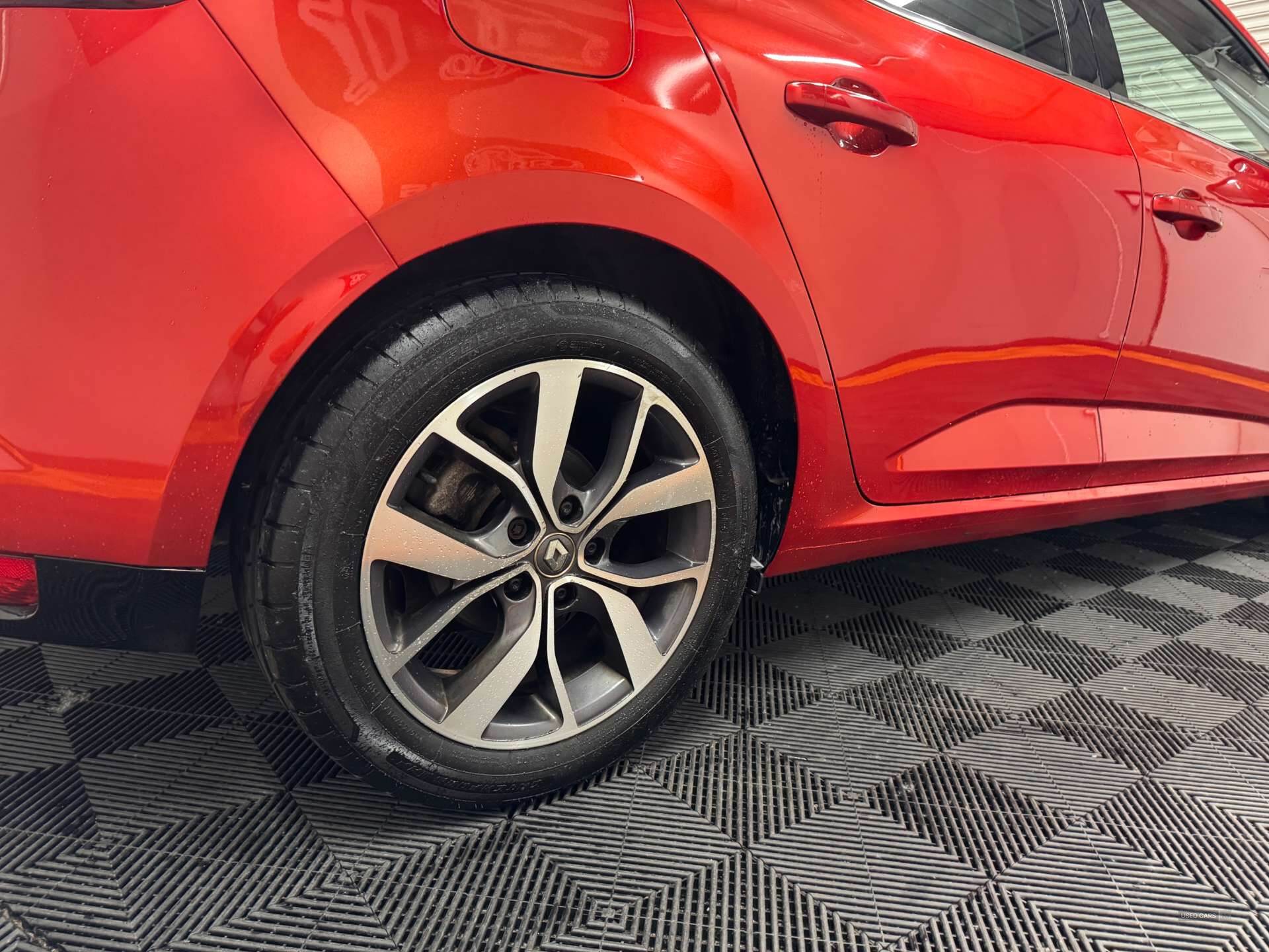 Jun 2016 Renault Megane 1.5 dCi Dynamique S Nav 5dr