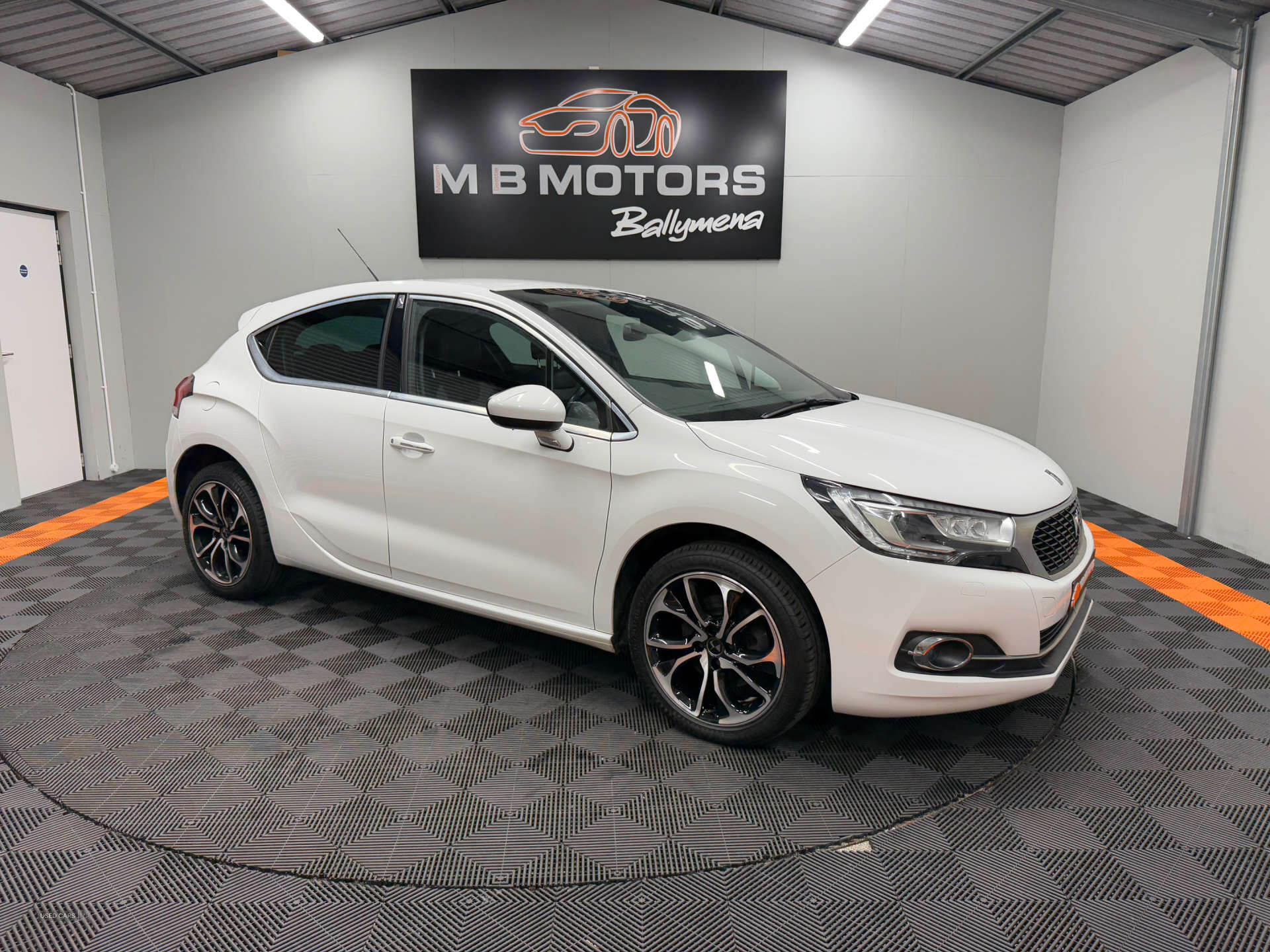 Sep 2017 DS 4 2.0 BlueHDi Prestige 5dr