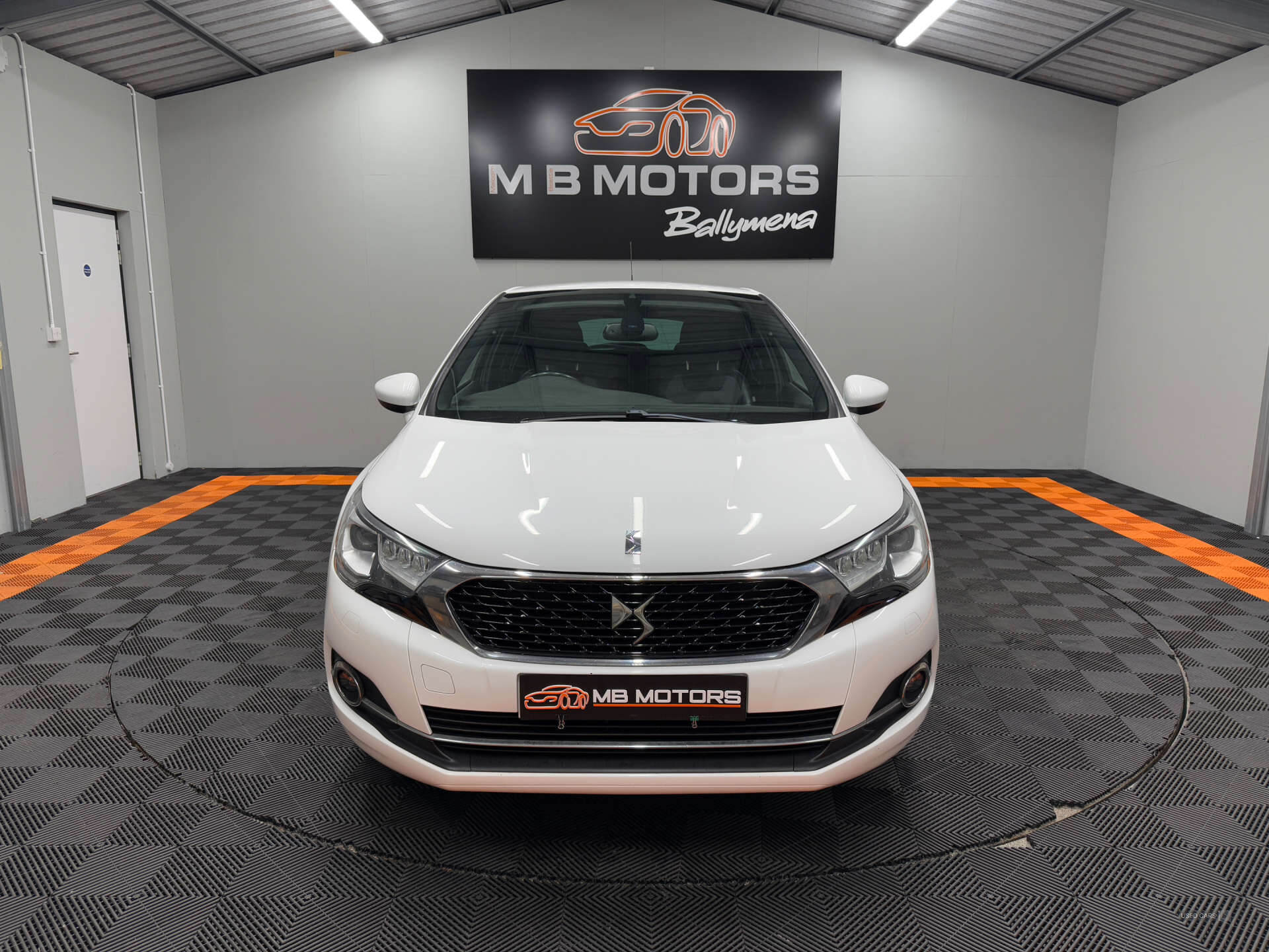 Sep 2017 DS 4 2.0 BlueHDi Prestige 5dr