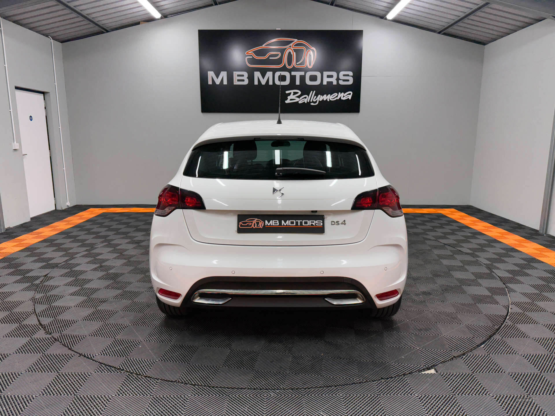 Sep 2017 DS 4 2.0 BlueHDi Prestige 5dr