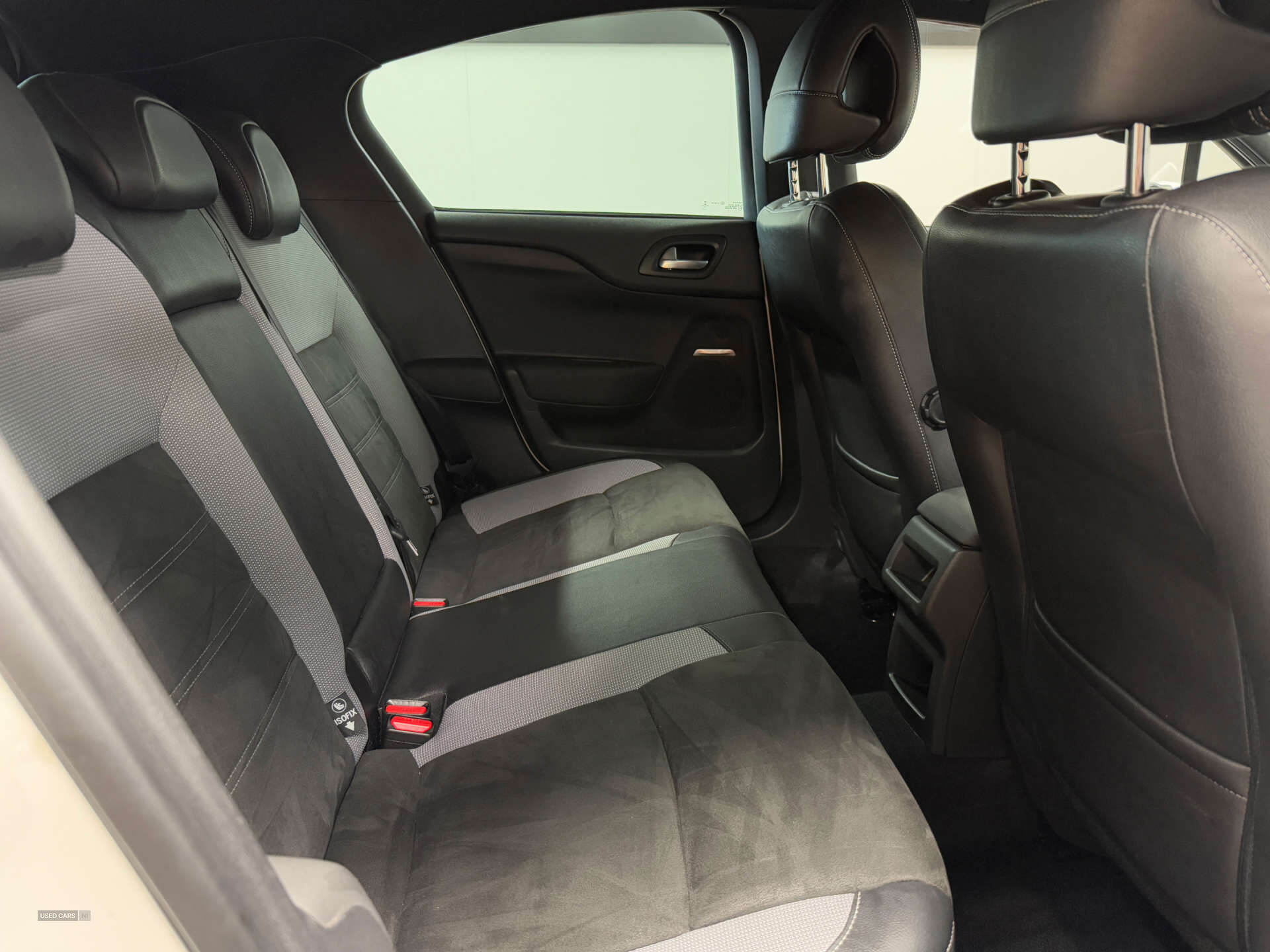 Sep 2017 DS 4 2.0 BlueHDi Prestige 5dr