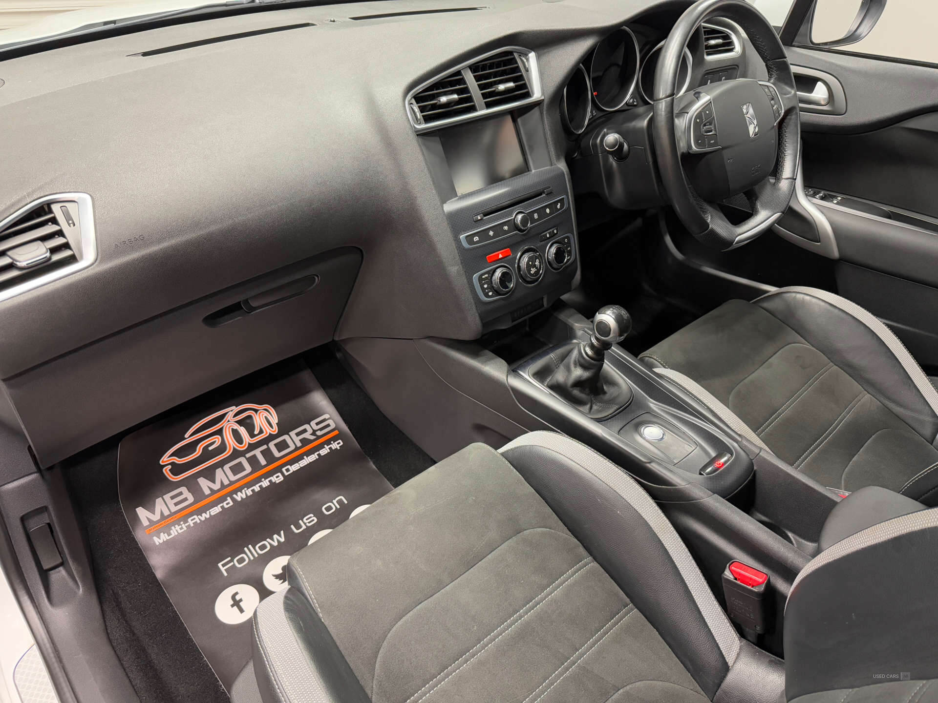 Sep 2017 DS 4 2.0 BlueHDi Prestige 5dr