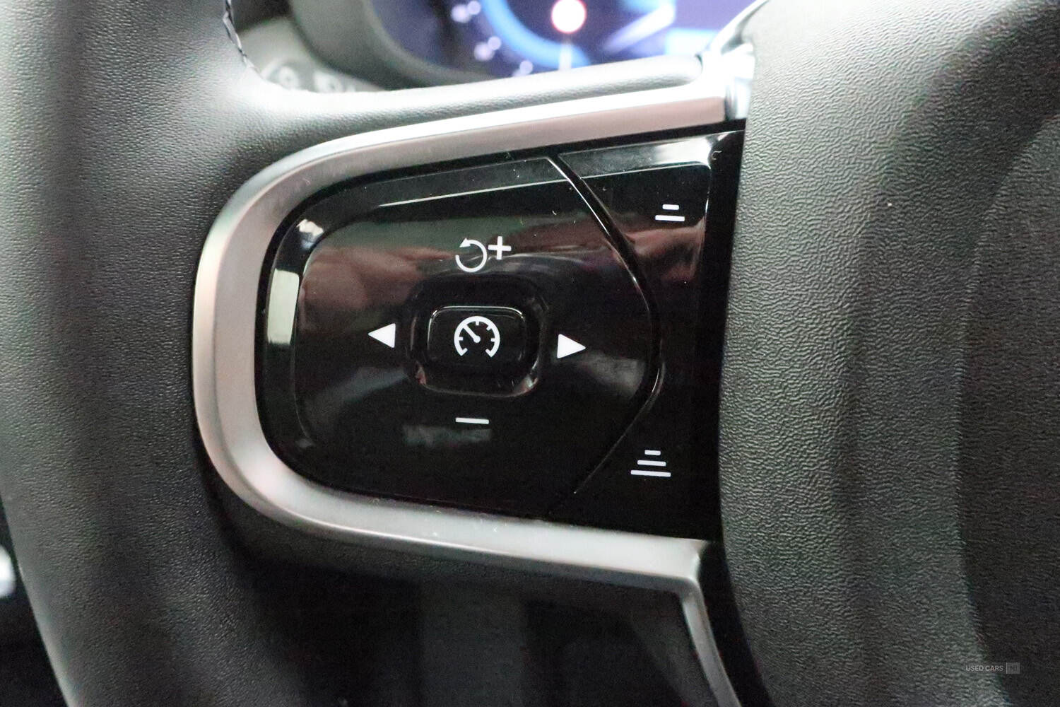 Sep 2024 Volvo XC60 2.0 T6 350 RC PHEV Plus Black Ed 5dr AWD Gtron