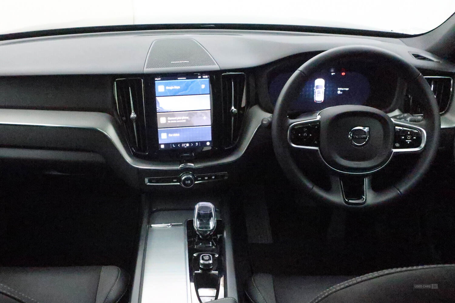 Sep 2024 Volvo XC60 2.0 T6 350 RC PHEV Plus Black Ed 5dr AWD Gtron
