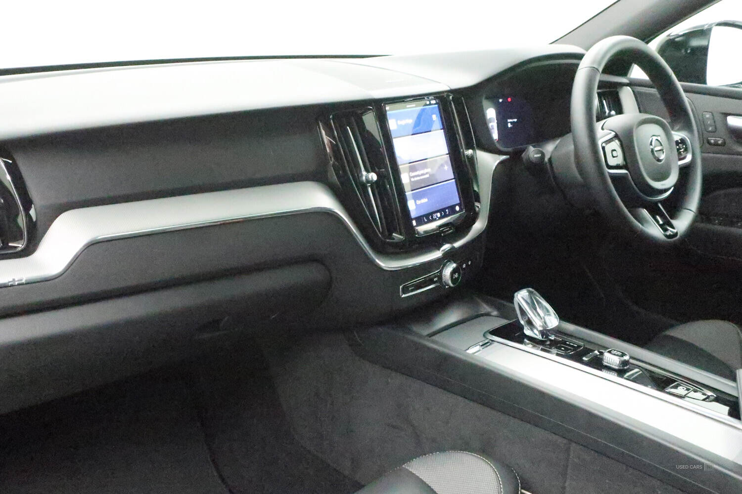 Sep 2024 Volvo XC60 2.0 T6 350 RC PHEV Plus Black Ed 5dr AWD Gtron