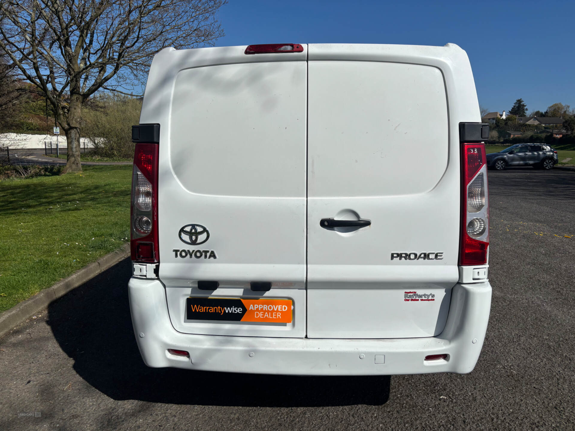Toyota Proace L2 DIESEL in Down