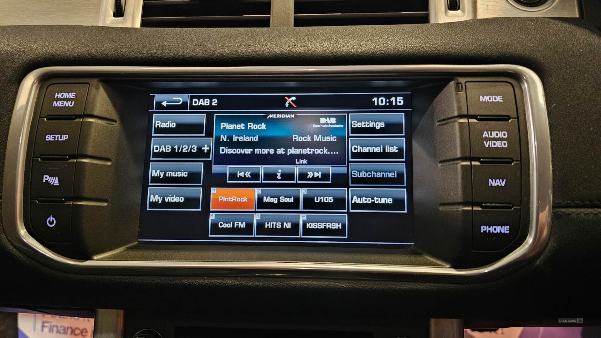 May 2015 Land Rover Range Rover Evoque 2.2 SD4 Pure 5dr [Tech Pack]