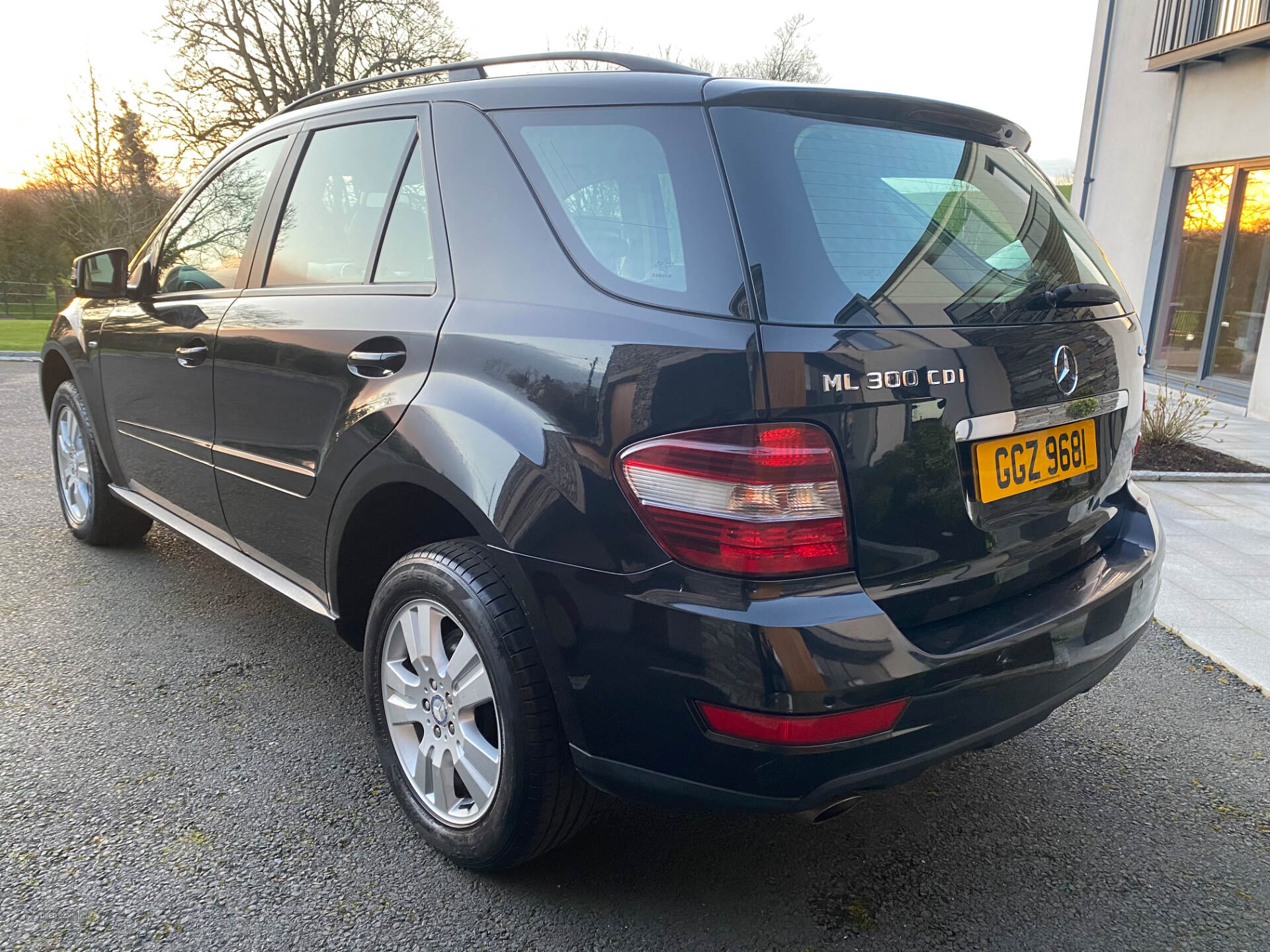 Oct 2010 Mercedes M-Class ML300 CDi BlueEFFICIENCY [204] SE 5dr Tip Auto