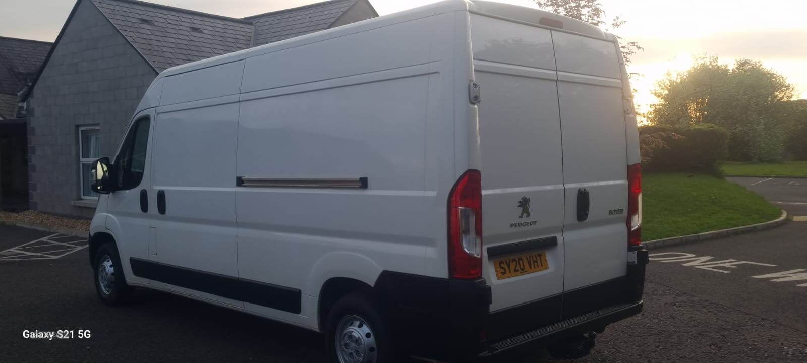 Jul 2020 Peugeot Boxer 2.2 BlueHDi H2 Professional Van 140ps