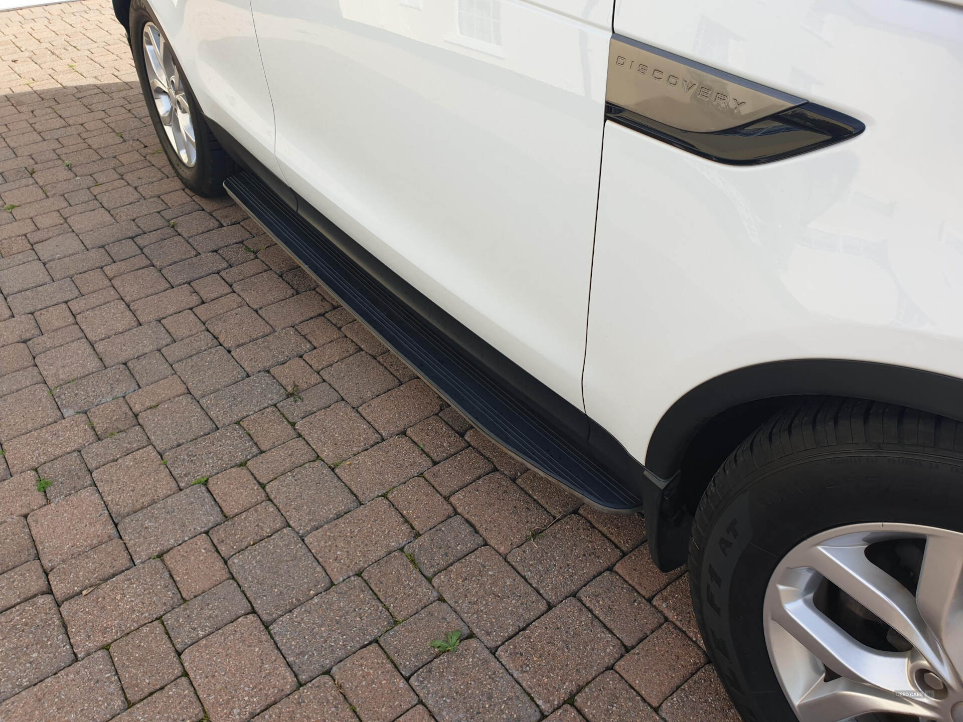 Jun 2019 Land Rover Discovery 2.0 SD4 SE 5dr Auto