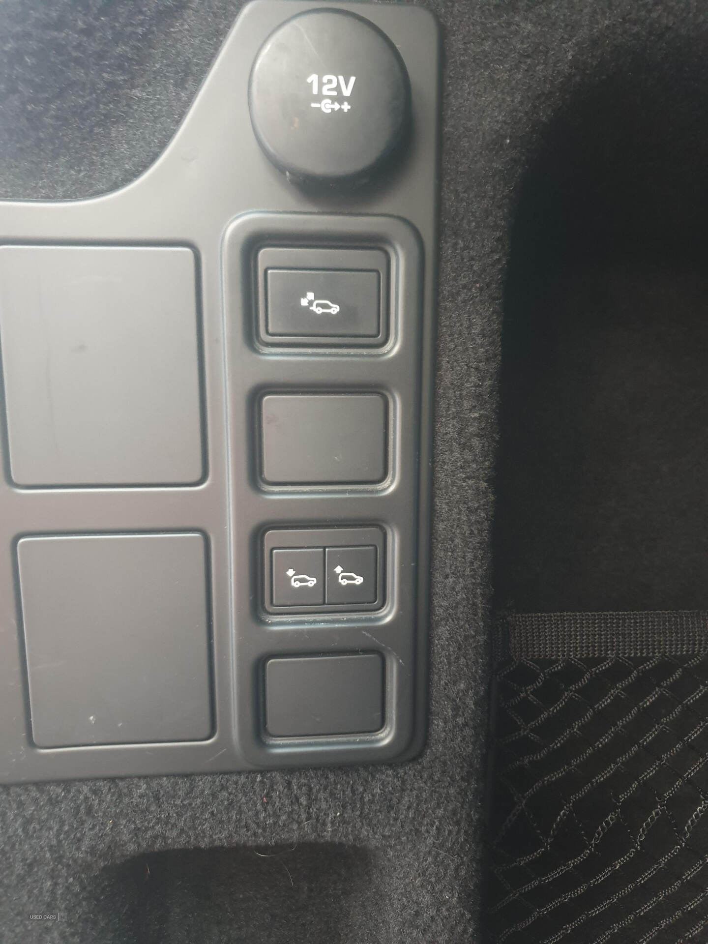 Jun 2019 Land Rover Discovery 2.0 SD4 SE 5dr Auto