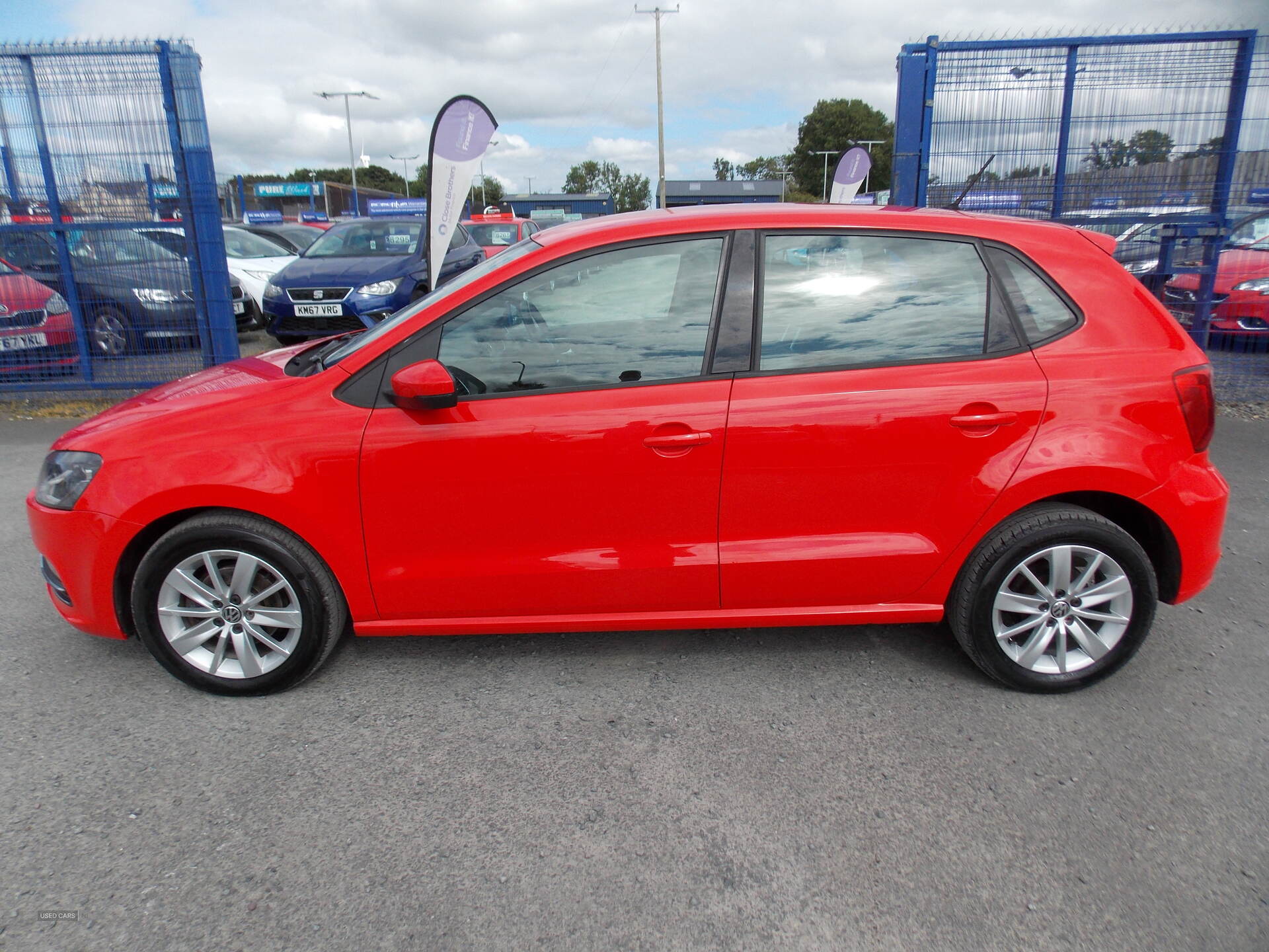 Sep 2014 Volkswagen Polo 1.0 SE 5dr
