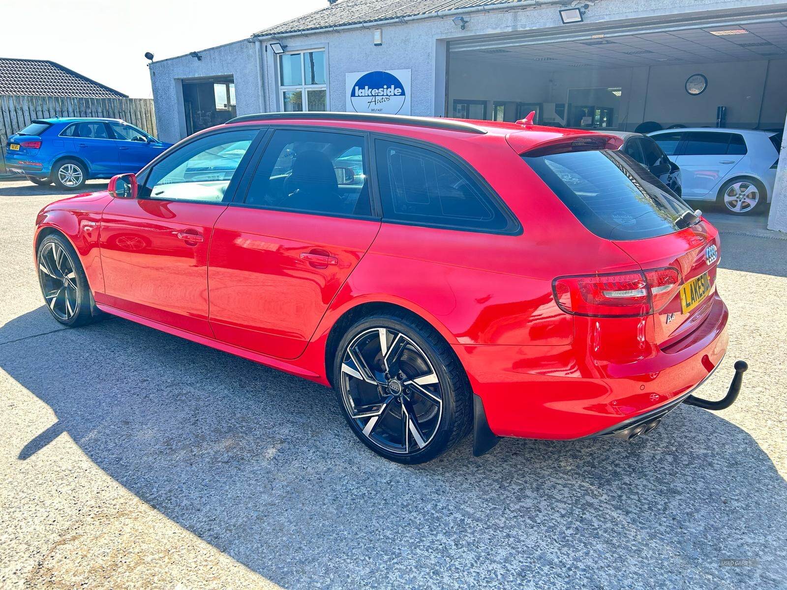 Audi A4 DIESEL AVANT in Down