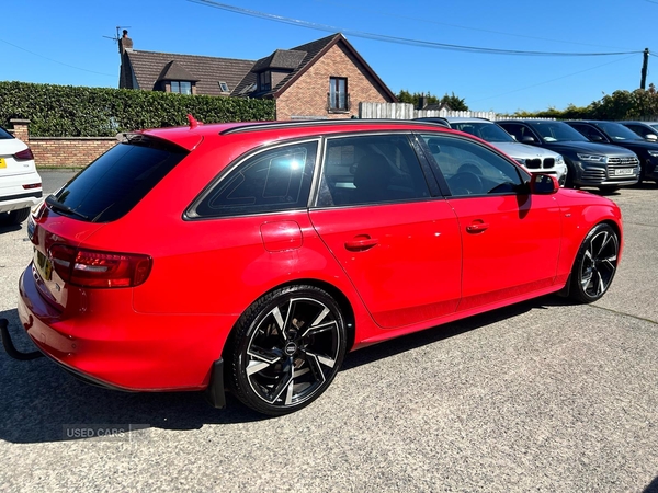 Audi A4 DIESEL AVANT in Down