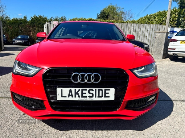Audi A4 DIESEL AVANT in Down