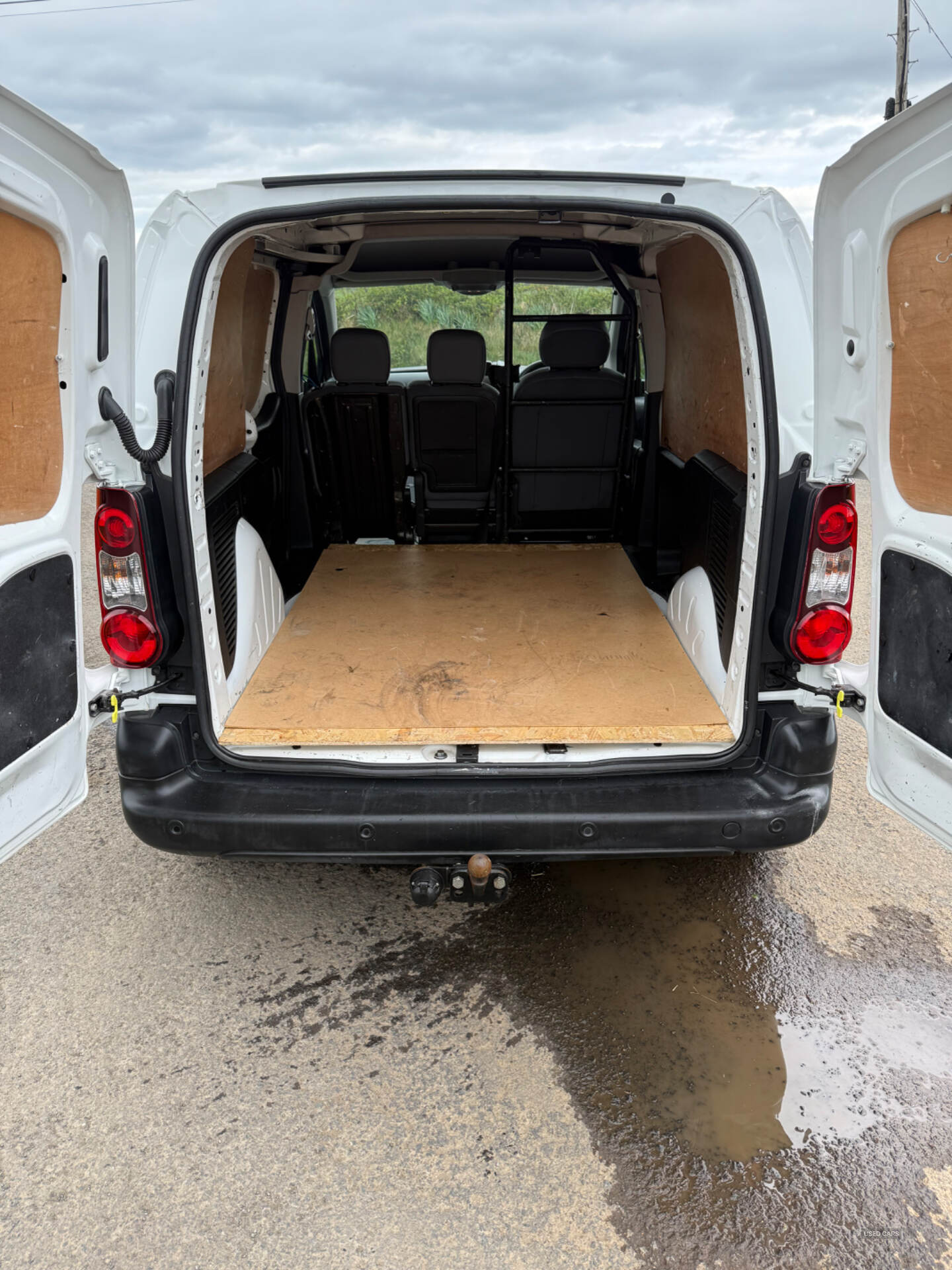 Jul 2015 Citroen Berlingo 1.6 HDi 625Kg Enterprise 75ps