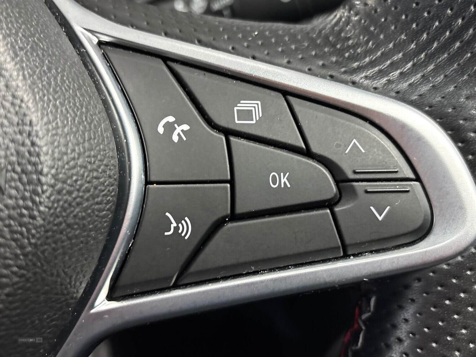 Oct 2021 Renault Clio 1.0 Tce 90 Rs Line 5Dr