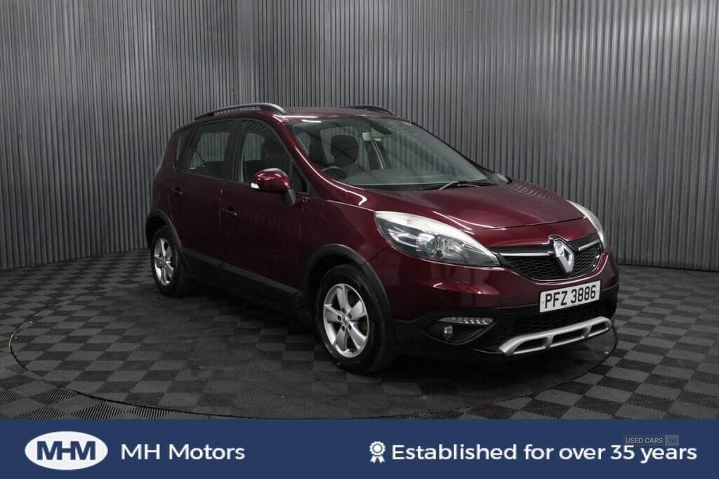 Sep 2013 Renault Scenic XMOD 1.6 VVT Dynamique TomTom 5dr