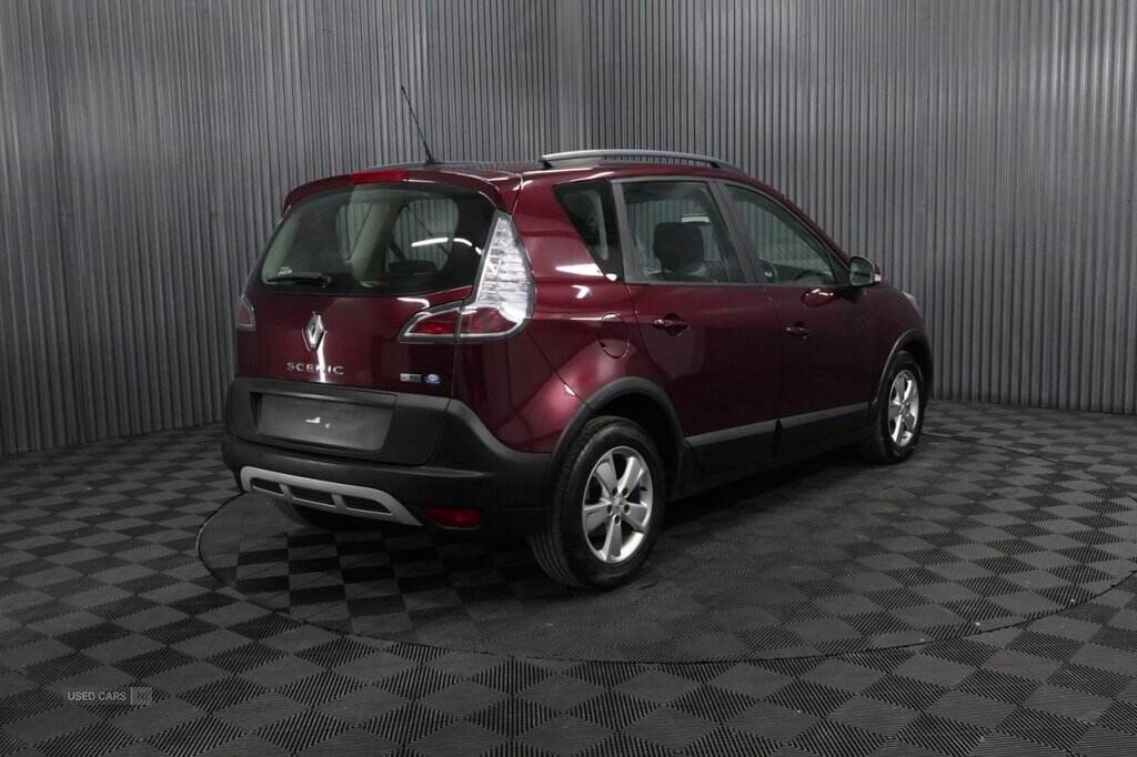 Sep 2013 Renault Scenic XMOD 1.6 VVT Dynamique TomTom 5dr