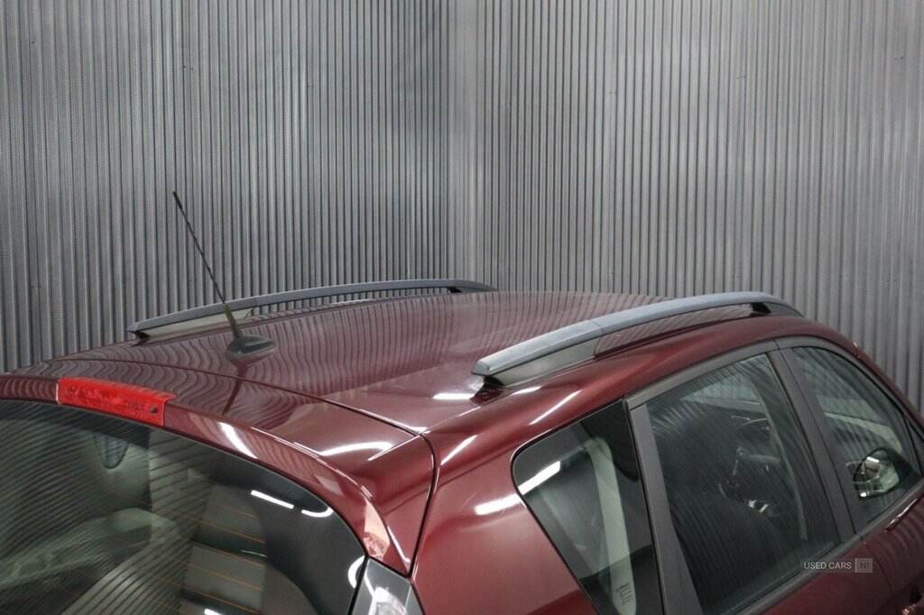 Sep 2013 Renault Scenic XMOD 1.6 VVT Dynamique TomTom 5dr