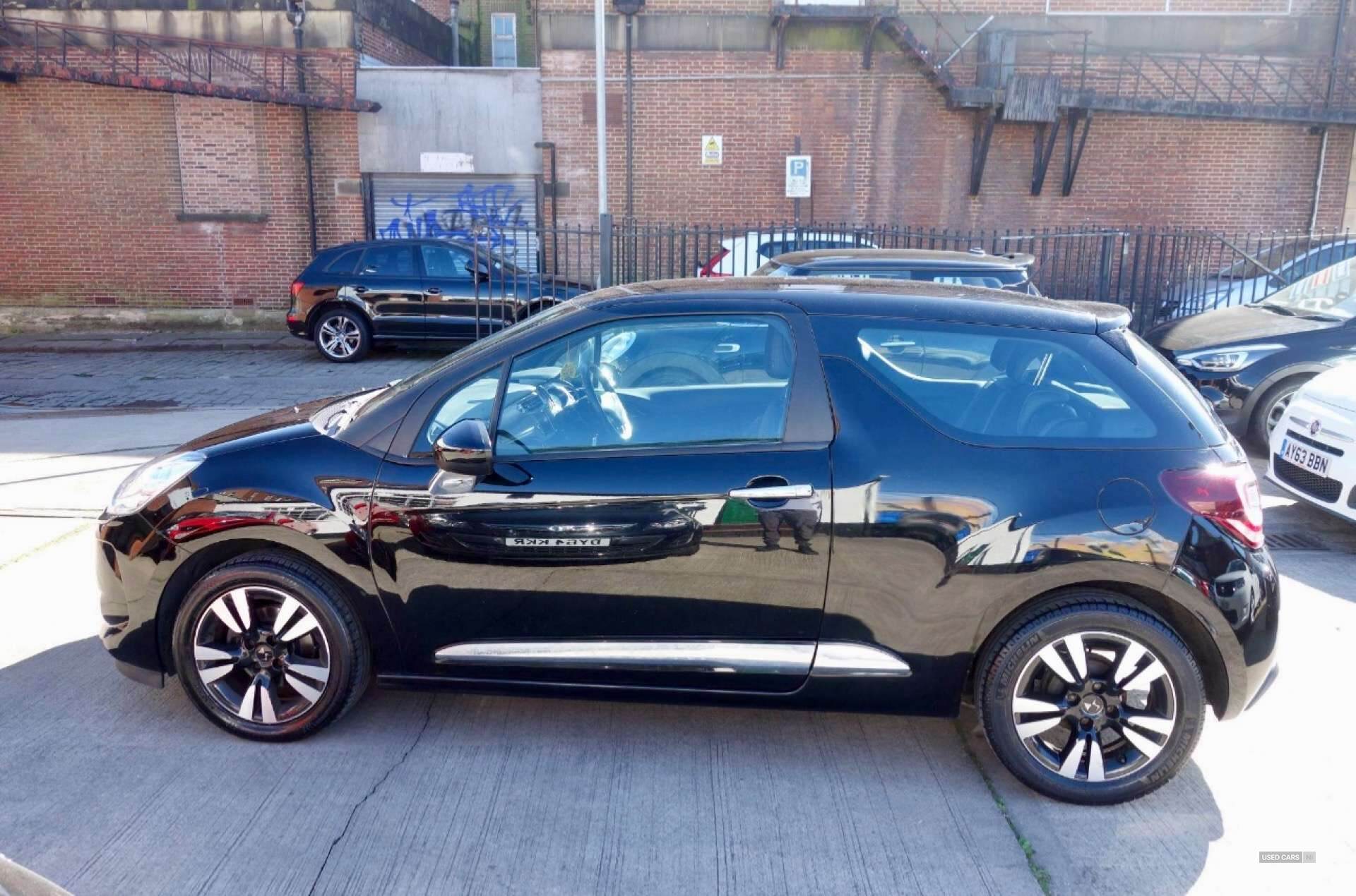 Mar 2017 DS 3 1.2 PureTech 82 Chic 3dr
