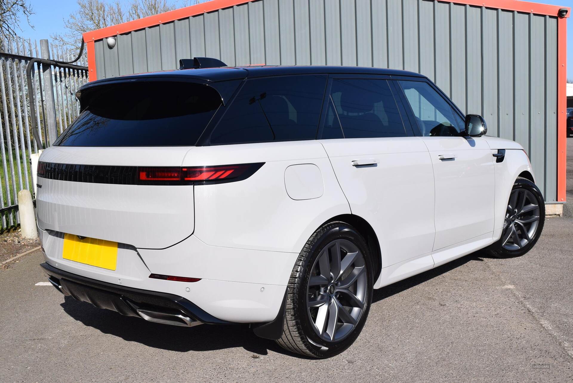 2024 Land Rover Range Rover Sport 3.0 P460E Dynamic SE