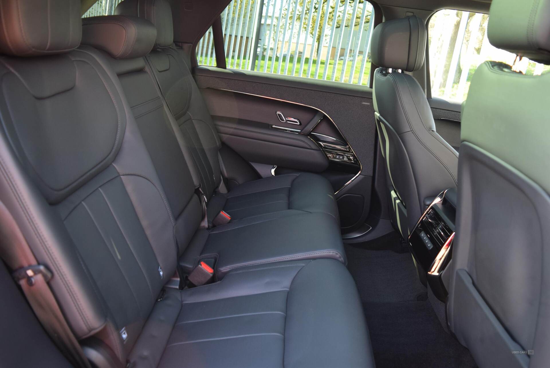 2024 Land Rover Range Rover Sport 3.0 P460E Dynamic SE