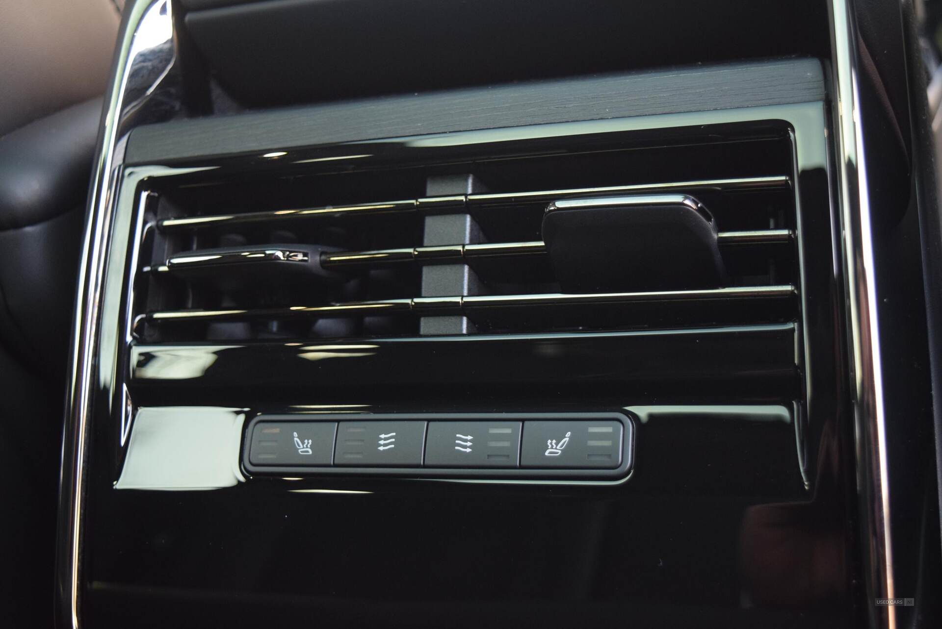 2024 Land Rover Range Rover Sport 3.0 P460E Dynamic SE