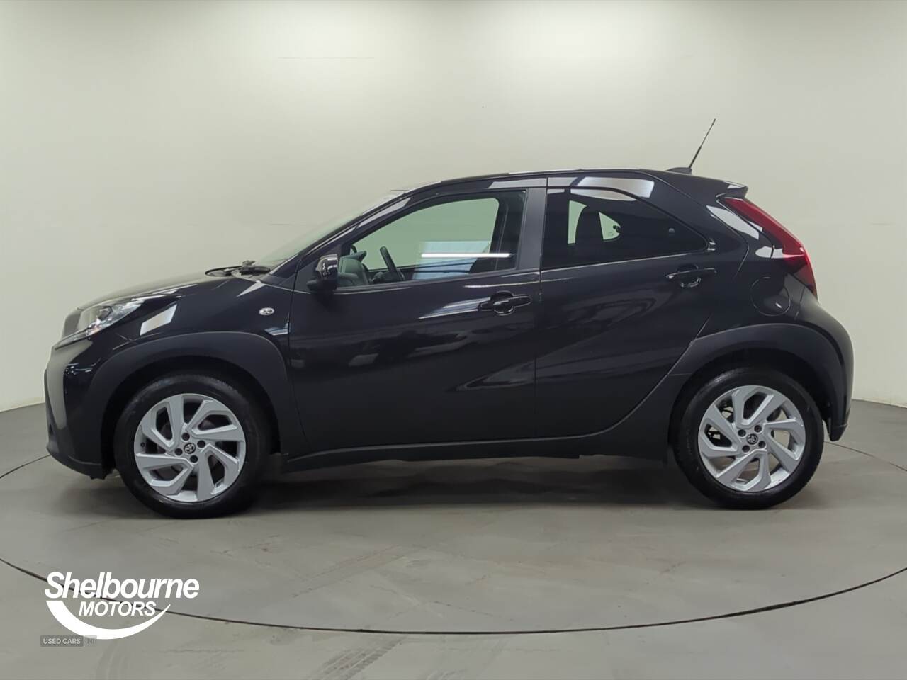 Feb 2023 Toyota Aygo X 1.0 VVT-i Pure 5dr