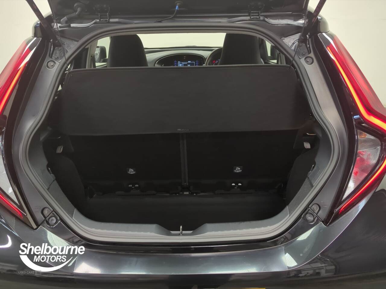 Feb 2023 Toyota Aygo X 1.0 VVT-i Pure 5dr