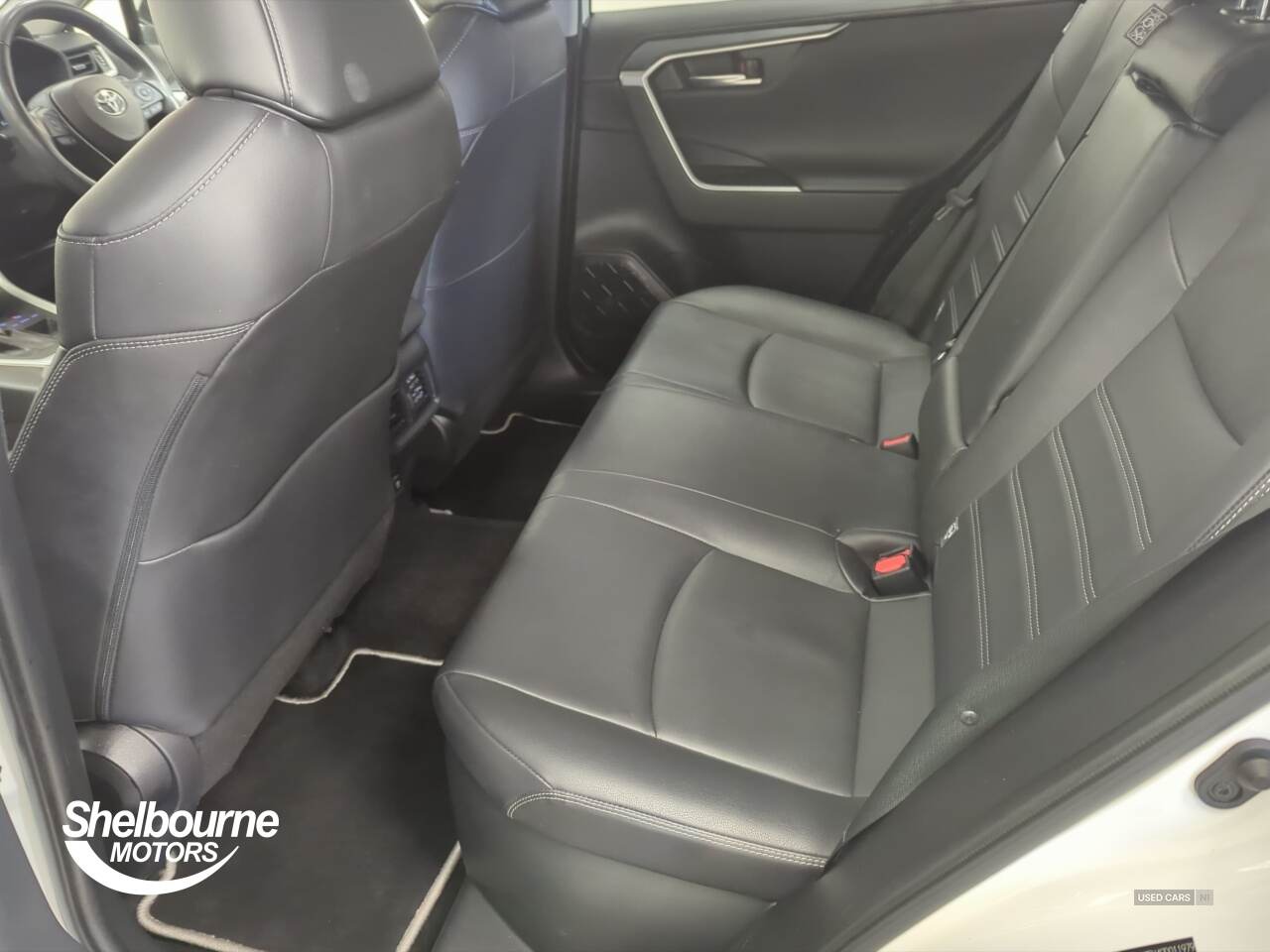 Apr 2019 Toyota RAV4 2.5 VVT-i Hybrid Excel 5dr CVT 2WD
