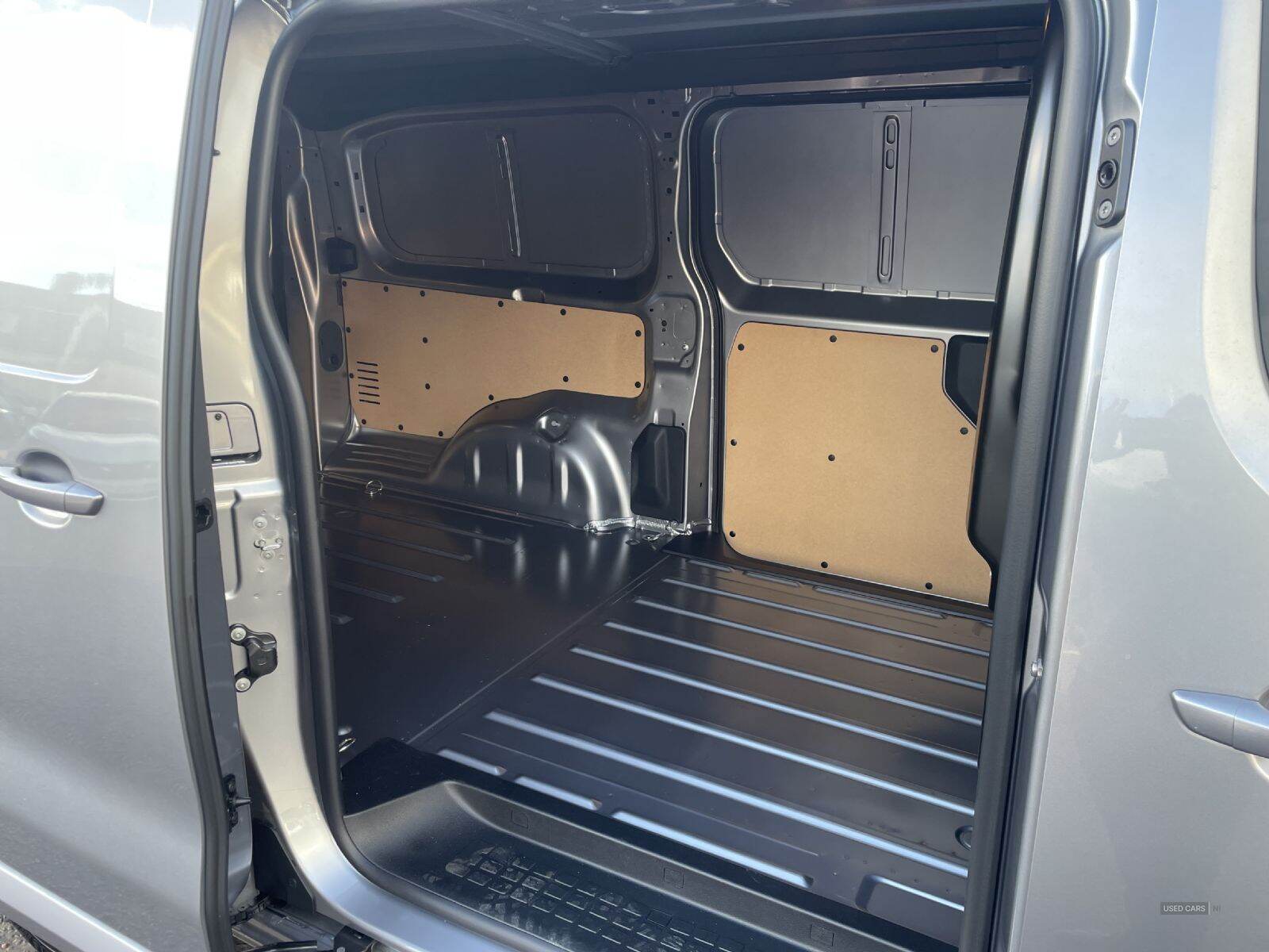 Jan 2025 Vauxhall Vivaro 2.0 Turbo D 145 Pro H1 Van