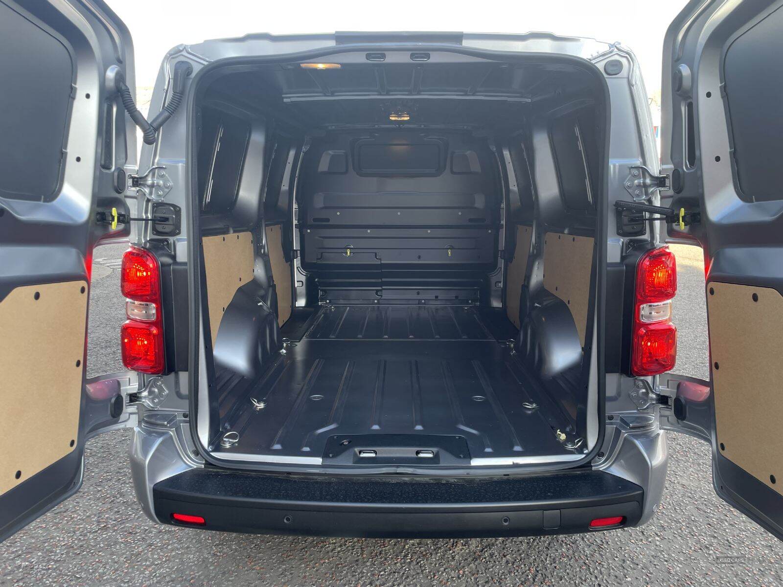 Jan 2025 Vauxhall Vivaro 2.0 Turbo D 145 Pro H1 Van