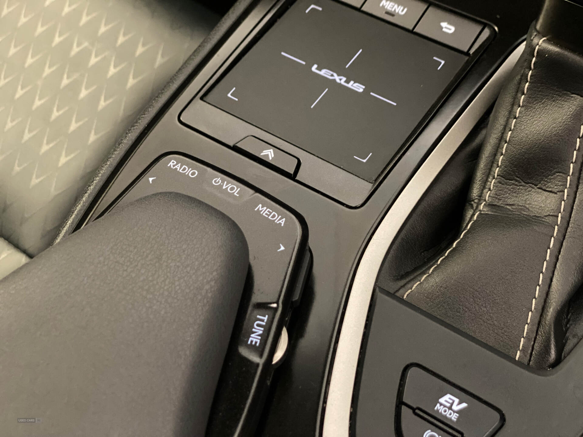 Mar 2022 Lexus UX 250h 2.0 5dr CVT [without Nav]