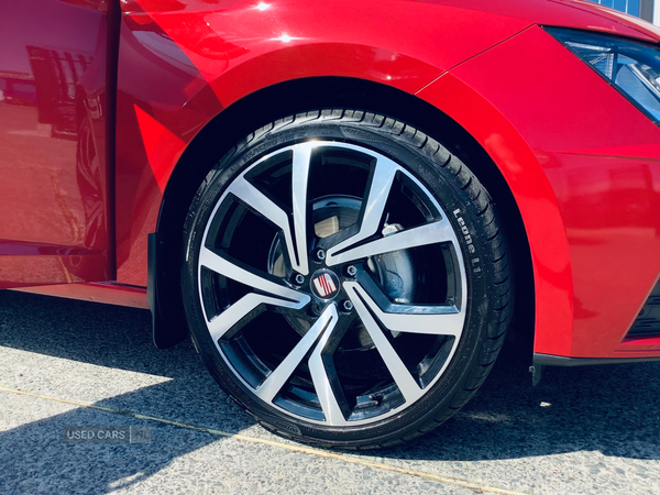 Seat Leon DIESEL HATCHBACK in Down