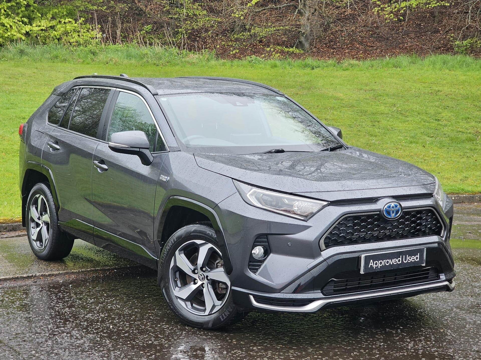 Apr 2022 Toyota RAV4 2.5 PHEV Design 5dr CVT