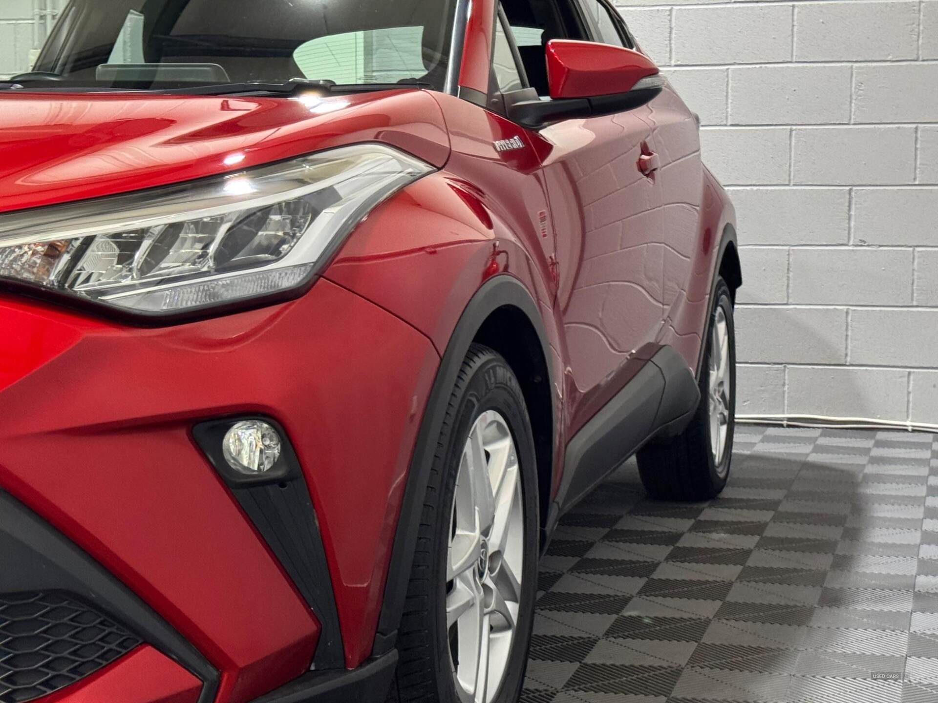 Feb 2022 Toyota C-HR 1.8 Hybrid Icon 5dr CVT