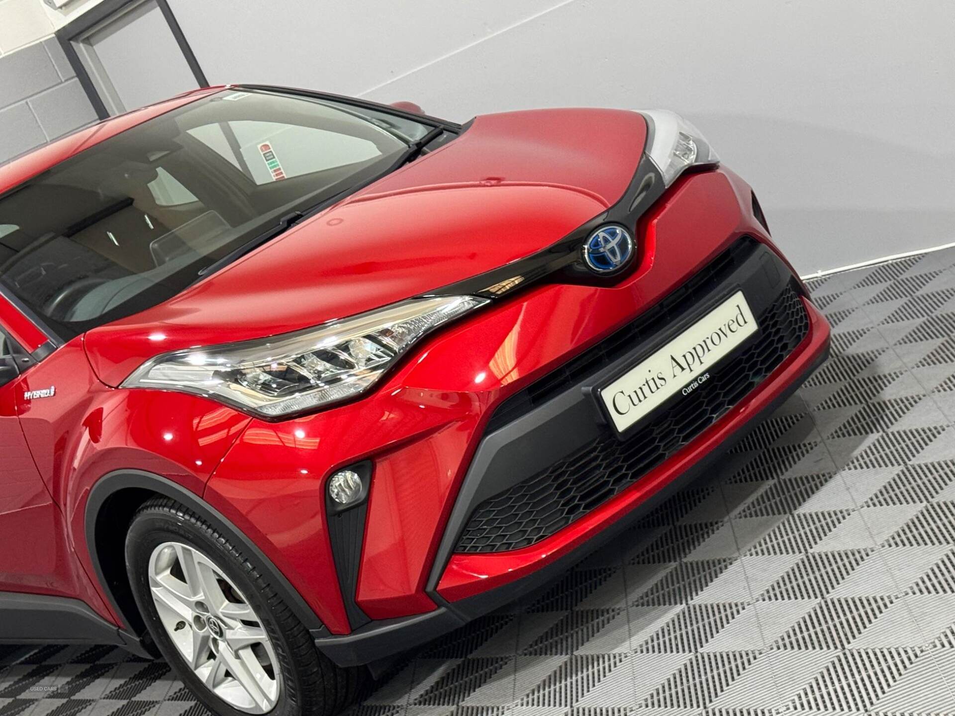 Feb 2022 Toyota C-HR 1.8 Hybrid Icon 5dr CVT