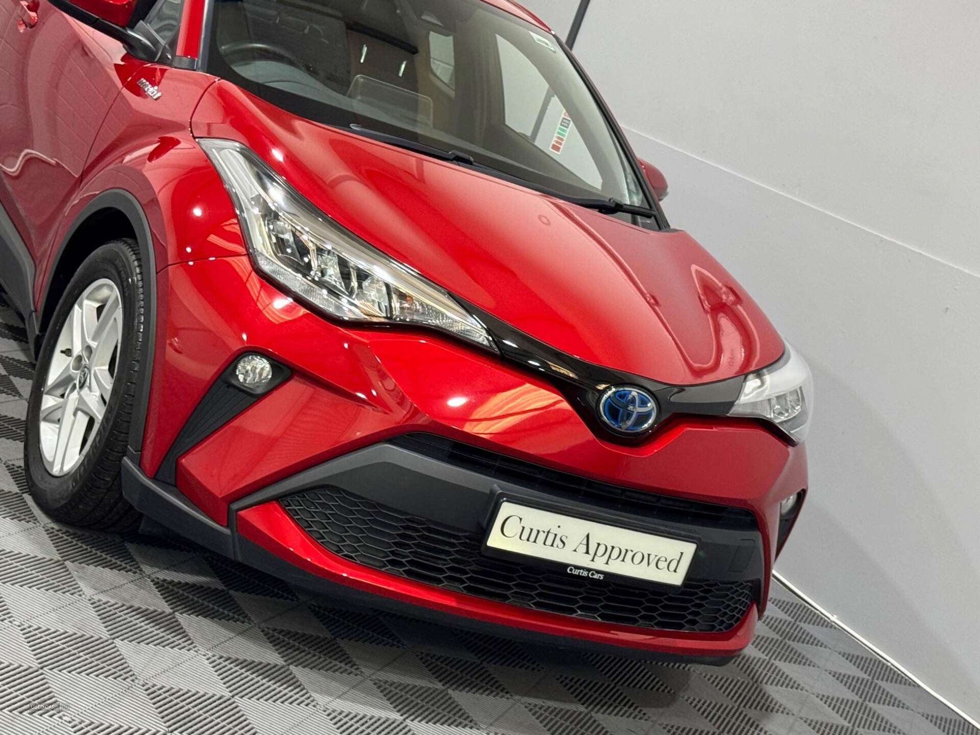 Feb 2022 Toyota C-HR 1.8 Hybrid Icon 5dr CVT