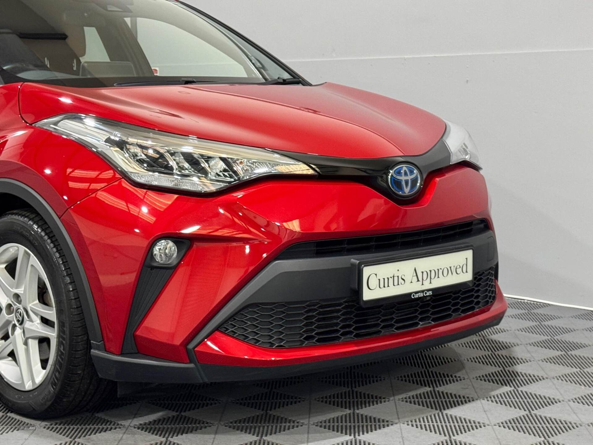 Feb 2022 Toyota C-HR 1.8 Hybrid Icon 5dr CVT