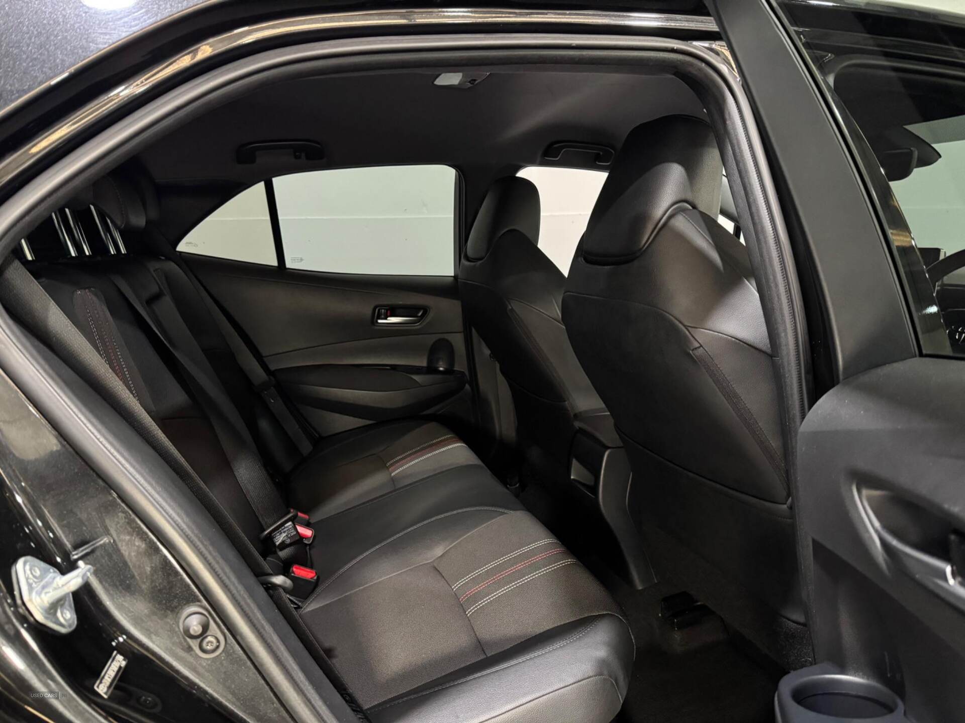 Oct 2021 Toyota Corolla 2.0 VVT-i Hybrid GR Sport 5dr CVT