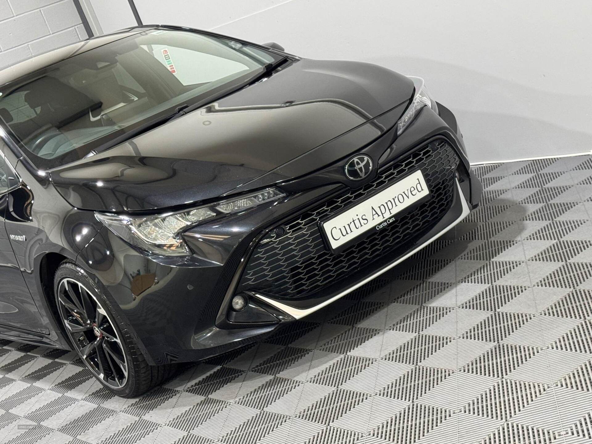 Oct 2021 Toyota Corolla 2.0 VVT-i Hybrid GR Sport 5dr CVT