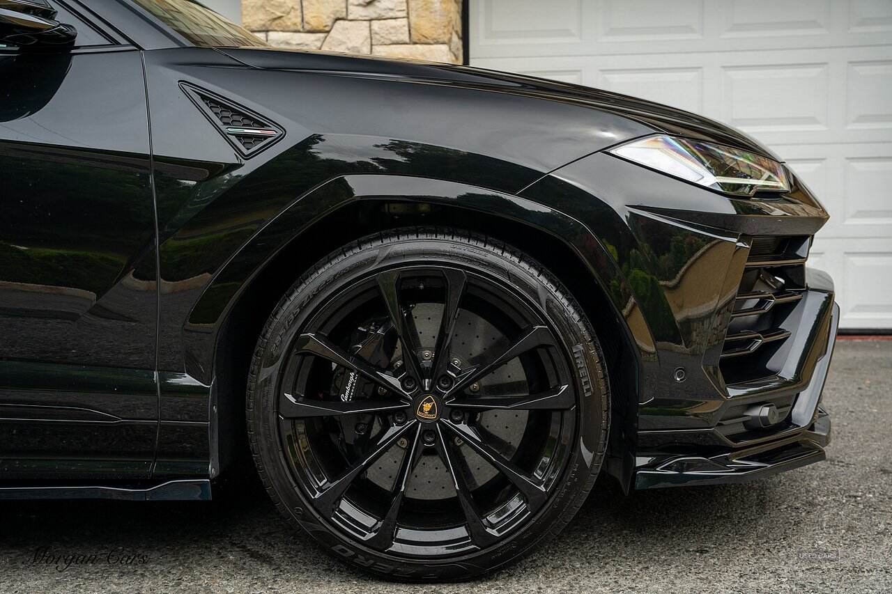 Nov 2021 Lamborghini Urus 4.0T FSI V8 5dr Auto