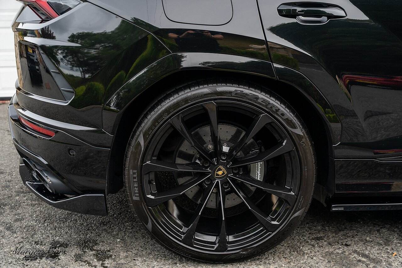 Nov 2021 Lamborghini Urus 4.0T FSI V8 5dr Auto